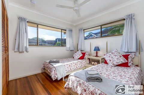 Spoil Yourself With The Perfect Position Of This First Floor Unit - Holiday Jervis Bay 2