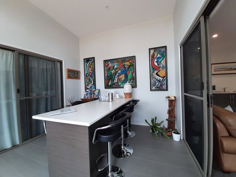 Spring Beach Garden Retreat - Holiday Jervis Bay 1