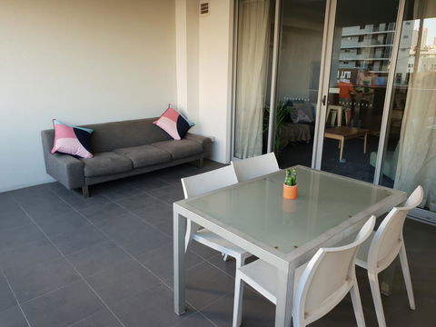Station 16 Apartment In Arts & Culture Precinct - Holiday Jervis Bay 2