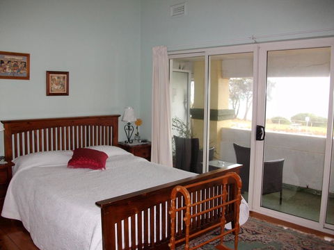 Stella's Dromana Hotel - Holiday Jervis Bay 2