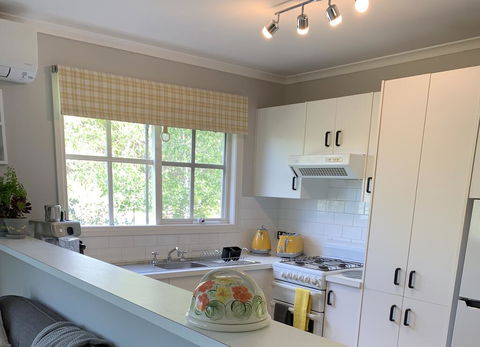 Stephanies Country Cottages - Holiday Jervis Bay 1