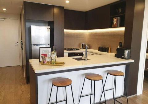STH2 - Stunning Resort Style 1BR W Wifi Gym 4 Ppl - Holiday Jervis Bay 2