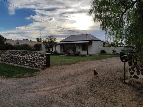Stonewall Cottage - Holiday Jervis Bay 0