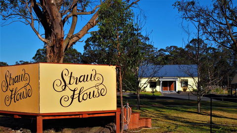 Straw House B And B - Holiday Jervis Bay 0
