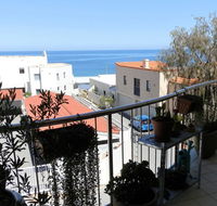 Sun Sand Sea and Salty Kisses Cottesloe beach house - Holiday Jervis Bay