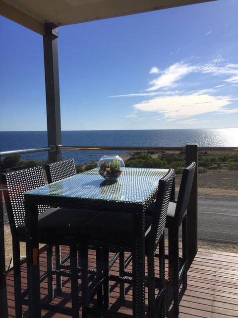 Sunset Cove Beach House - Holiday Jervis Bay 1