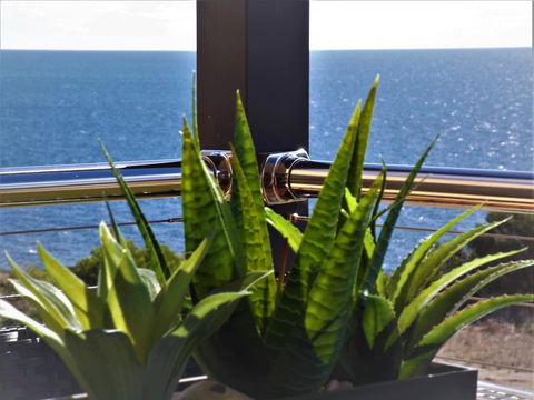 Sunset Cove Beach House - Holiday Jervis Bay 2