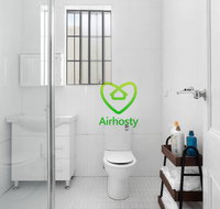 Surry Hills Victorian 4 Bedroom House near Central - Holiday Jervis Bay