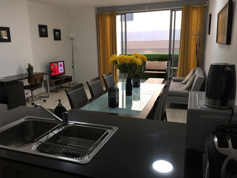 Sydney CBD Family Home - Holiday Jervis Bay 0
