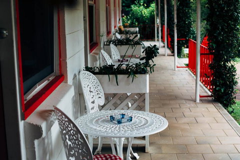 Tall Trees Motel Mountain Retreat - Holiday Jervis Bay 2