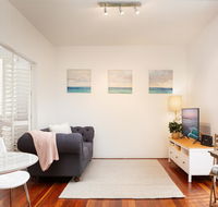 Tasteful Apartment With Balcony In Cammeray - Holiday Jervis Bay
