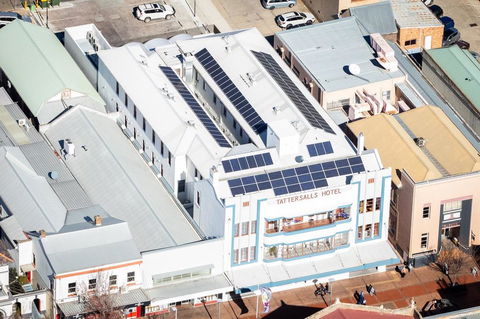 Tattersalls Hotel - Holiday Jervis Bay 2