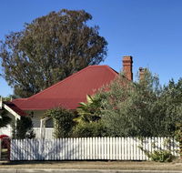 Tenterfield Historic c1895 Cottage - Holiday Jervis Bay