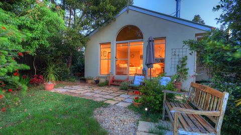 The Avenue At Montville Luxury Cottage - Holiday Jervis Bay 0