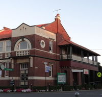 The Bank BB West Wyalong - Holiday Jervis Bay