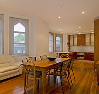 Roxburgh House Apartments - Holiday Jervis Bay