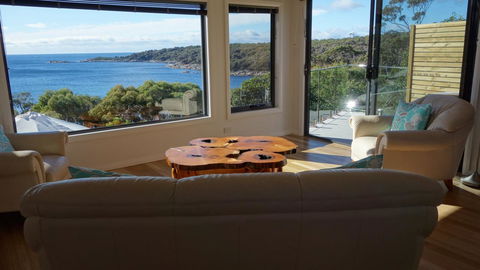 THE LOFT @ Bay Of Fires Seascape - Holiday Jervis Bay 5