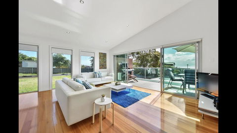 Seas The Day - Seaside Getaway - Holiday Jervis Bay 0