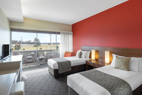 Travelodge Hotel Hobart Airport - Holiday Jervis Bay 6