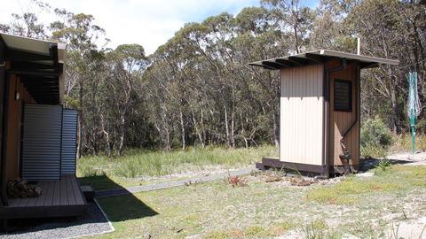 BAY OF FIRES ECO HUT Off Grid Experience At Binalong Bay - Holiday Jervis Bay 18