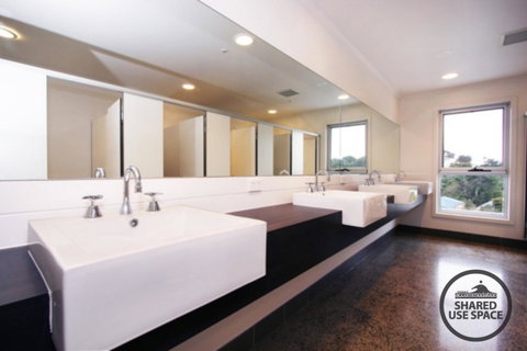 The Island Accommodation - Holiday Jervis Bay 4