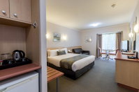 The Waverley International Hotel