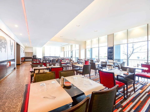 Novotel Melbourne Glen Waverley - Holiday Jervis Bay 14