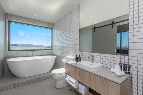 Mantra Melbourne Epping - Holiday Jervis Bay 17