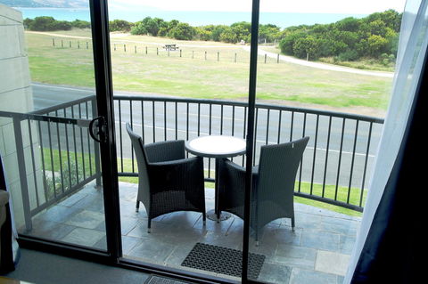 Apollo Bay Waterfront Motor Inn - Holiday Jervis Bay 28
