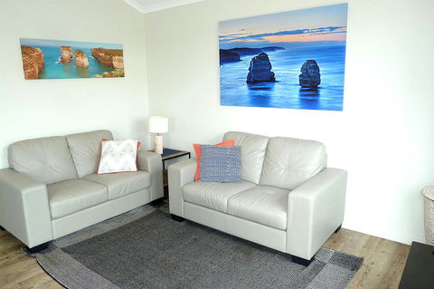 Apollo Bay Waterfront Motor Inn - Holiday Jervis Bay 3