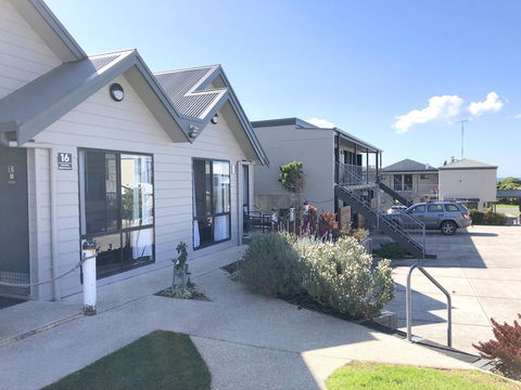 Apollo Bay Waterfront Motor Inn - Holiday Jervis Bay 21