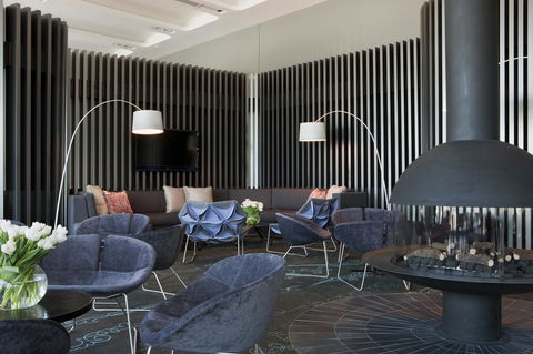 Crown Metropol Melbourne - Holiday Jervis Bay 9
