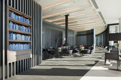 Crown Metropol Melbourne - Holiday Jervis Bay 17