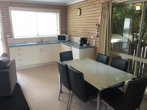 Port Campbell Parkview Motel & Apartments - Holiday Jervis Bay 44