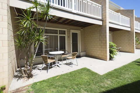 Port Campbell Parkview Motel & Apartments - Holiday Jervis Bay 22