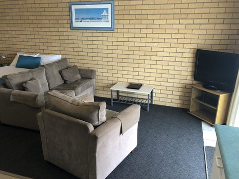 Port Campbell Parkview Motel & Apartments - Holiday Jervis Bay 9