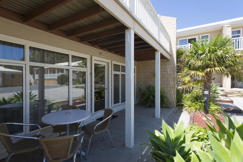 Port Campbell Parkview Motel & Apartments - Holiday Jervis Bay 35