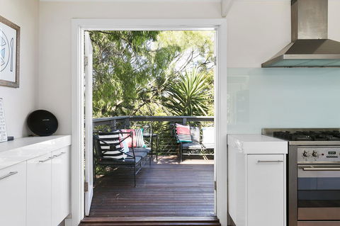 Front Beach House - Holiday Jervis Bay 11