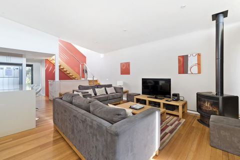 Apollo Bay Cottages - Holiday Jervis Bay 12