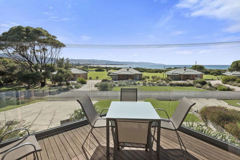 Apollo Bay Cottages - Holiday Jervis Bay 11