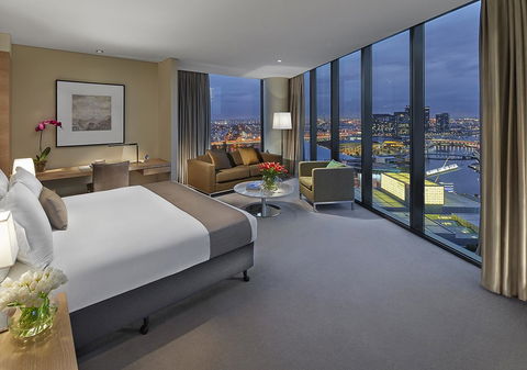 Crown Promenade Melbourne - Holiday Jervis Bay 1
