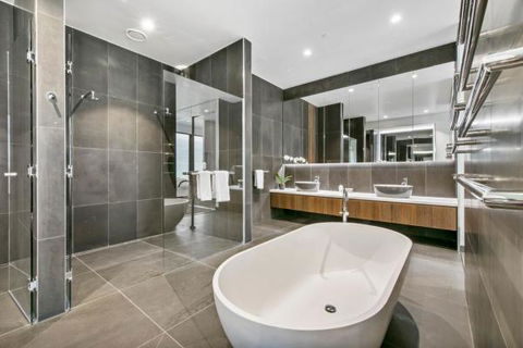 Experience Platinum Hotel Apartments - Holiday Jervis Bay 9