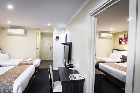 Best Western Melbourne Airport - Holiday Jervis Bay 18
