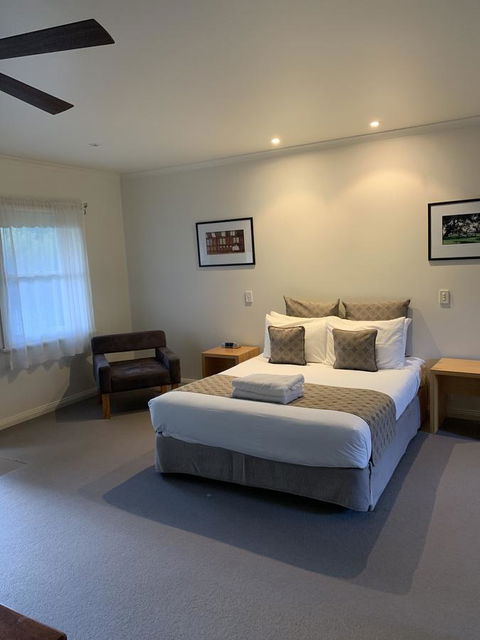 Dunkeld Studio Accommodation - Holiday Jervis Bay 5