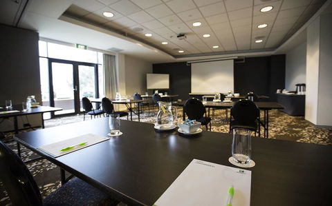 Holiday Inn Melbourne Airport, An IHG Hotel - Holiday Jervis Bay 23