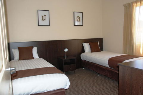 Mercure Hotel Mildura - Holiday Jervis Bay 2
