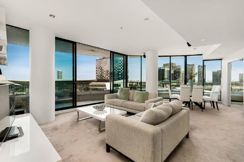 Melbourne Holiday Apartments Flinders Wharf - Holiday Jervis Bay 28