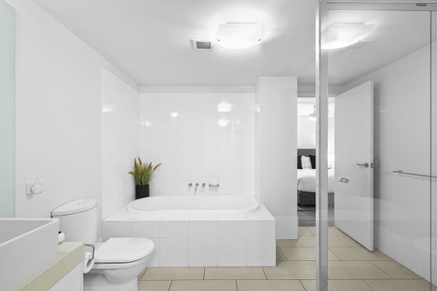 Melbourne Holiday Apartments Flinders Wharf - Holiday Jervis Bay 33