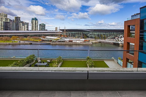 Melbourne Holiday Apartments Flinders Wharf - Holiday Jervis Bay 41