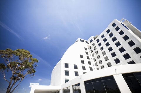 Mantra Melbourne Airport - Holiday Jervis Bay 8